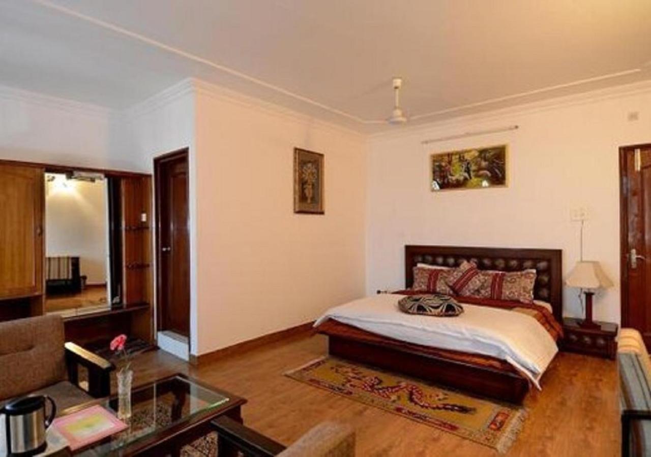 Polo Regency Hotell Sundarnagar Eksteriør bilde